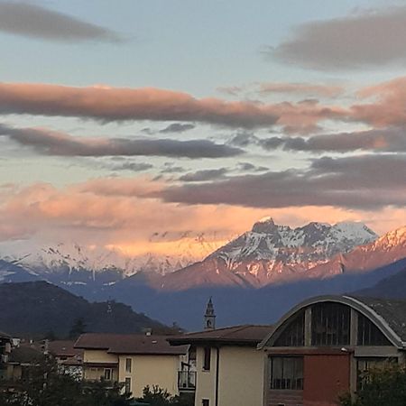 B&B Daniela Darfo Boario Terme Exterior photo